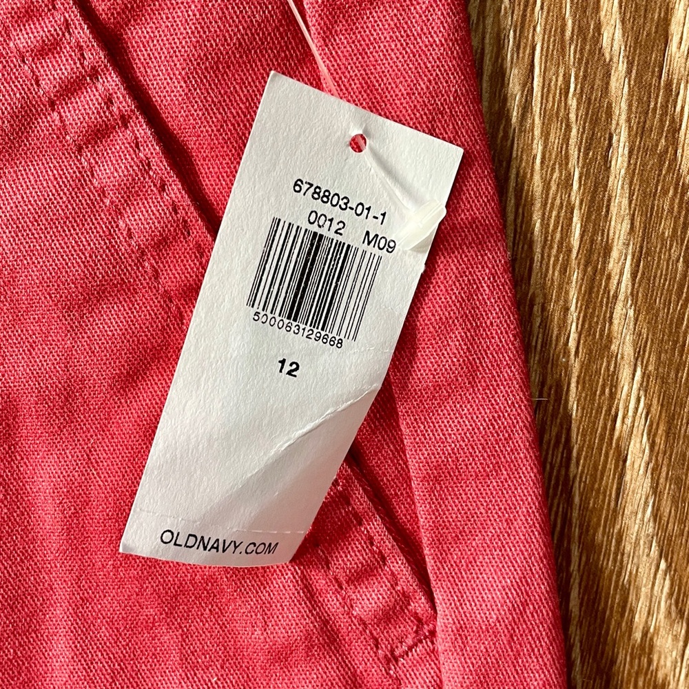 NWT Old Navy Boy’s Muted Red Shorts 12 - Picture 2 of 7